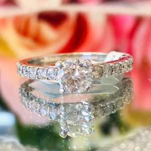SOLD! 14kwg round diamond engagement ring 1.30cttw